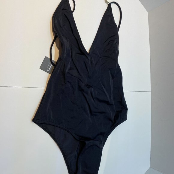 NWT Guess Jet Black One Piece - Small Ladies Swimsuit - Picture 1 of 3